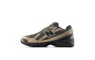 NEW BALANCE 740 - Black /Gold [U740BD2]