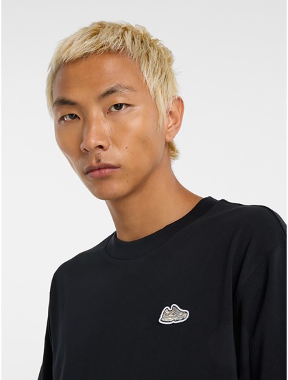 NEW BALANCE 9060 Patch T-Shirt - Black