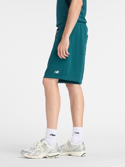 NEW BALANCE Essentials French Terry Short 7 Inch - Green 