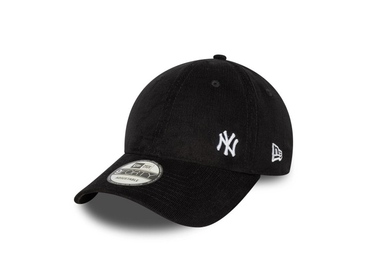 NEW ERA NY Yankees Flawless Cord 9FORTY Adjustable Cap - Black